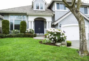 7 Essential Home Exterior Spring Cleaning Steps